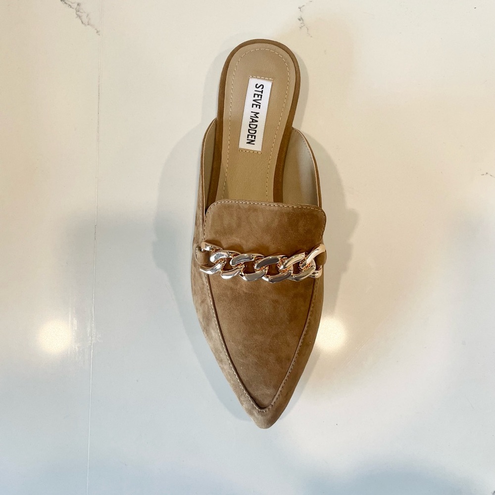 Steve Madden Pointy-Toe Chain Mule, Cognac Suede, Size 9, *New In Box*
